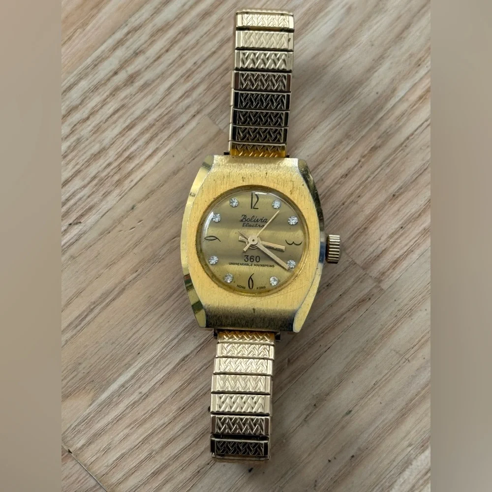 Bolivia Electra 360 Rare Vintage Mechanical Ladies Watch Gold Dial Bracelet